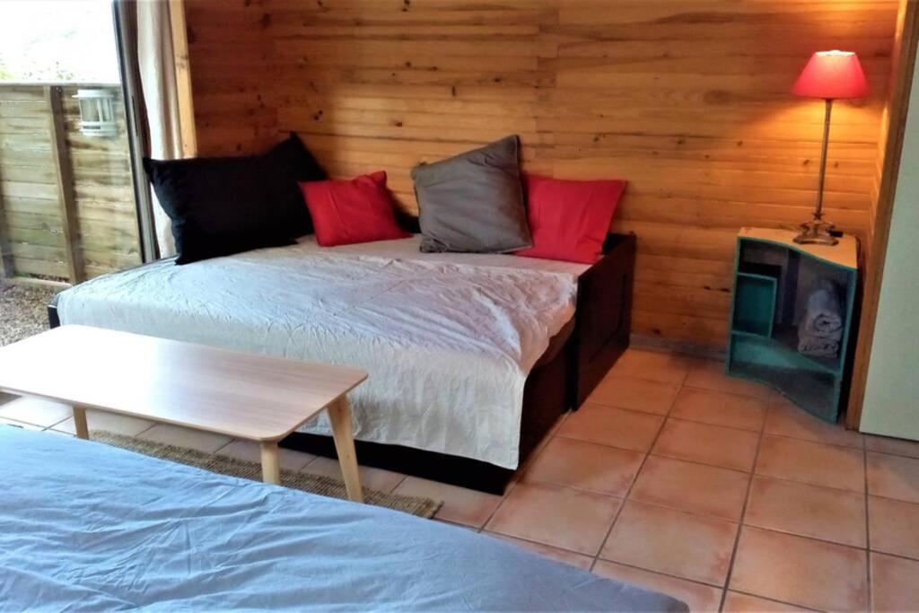 Studio 32M2 - Dans Propriete Avec Vue Imprenable Sur Le Lac Du Salagou Liausson Kültér fotó